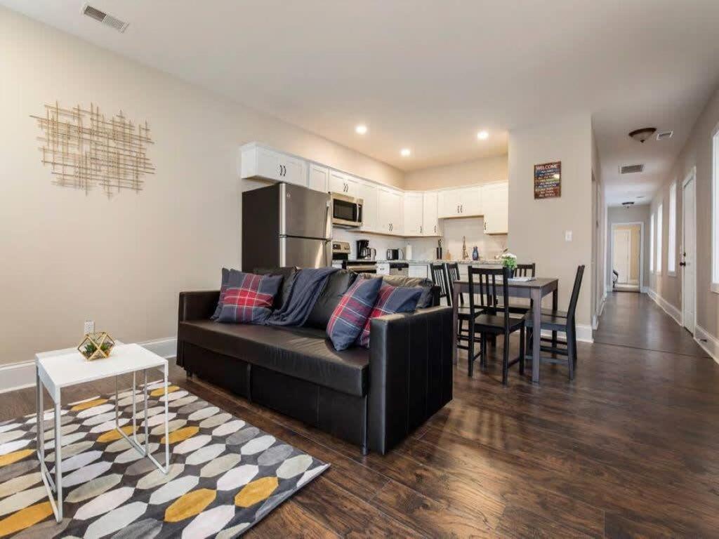 Spacious 3br House With Backyard In Nulu Cozysuites Holiday home *